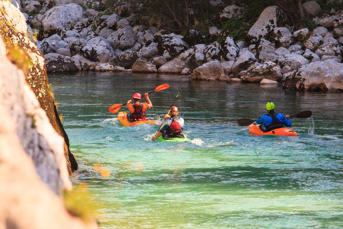 slovenia_soca_river_kayaking