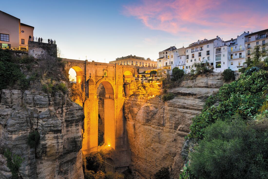 Spain_Ronda_Puente-Nuevo-Bridge